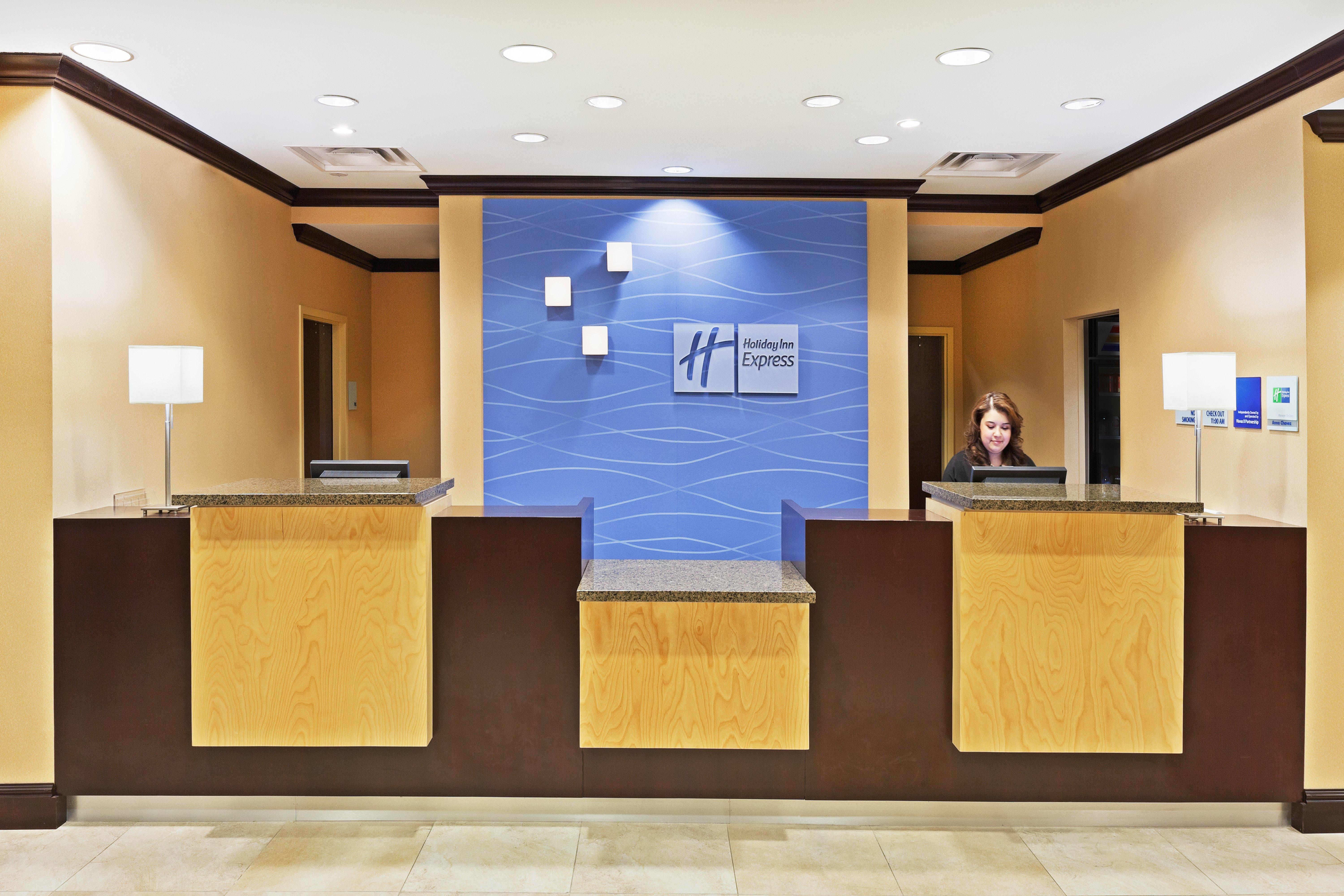 Holiday Inn Express Hotel & Suites El Paso West Exterior photo