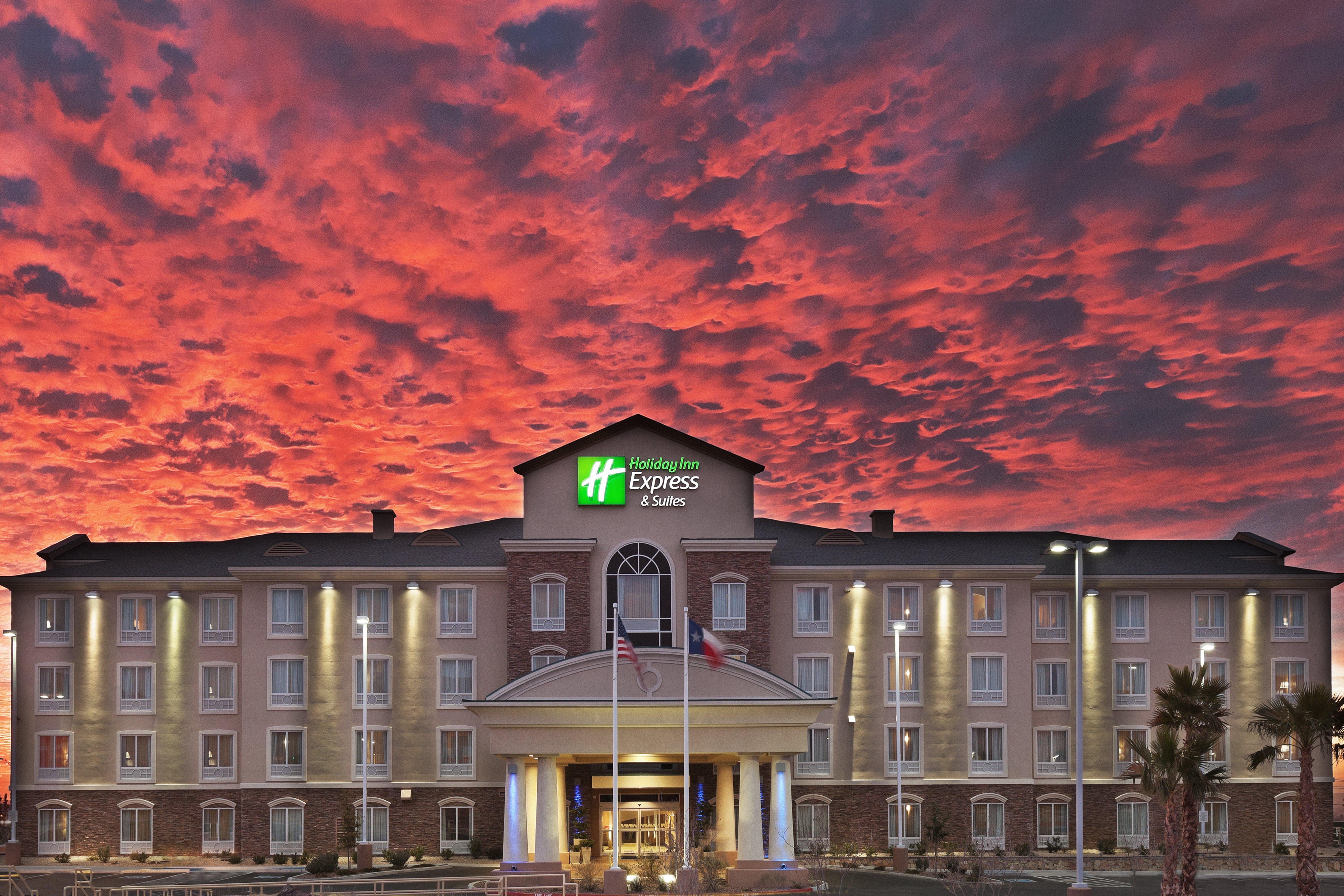 Holiday Inn Express Hotel & Suites El Paso West Exterior photo